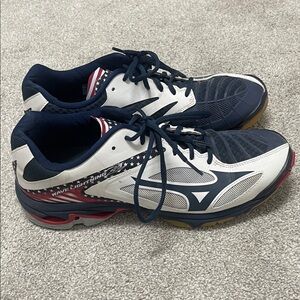 Mizuno Wave Lightning Z3 Athletic Shoes 
- Navy, White, and Red